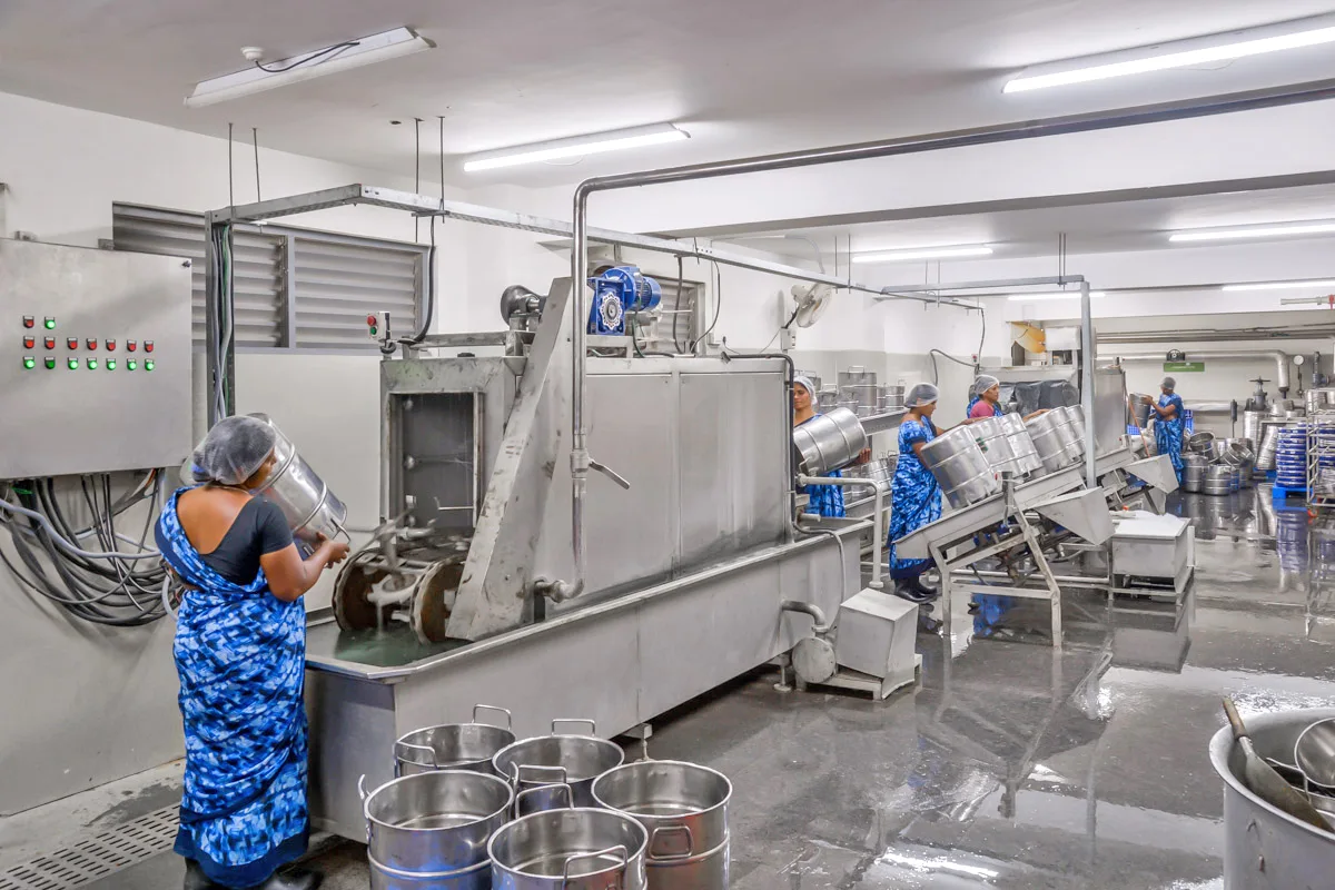 Vessel Washing System
